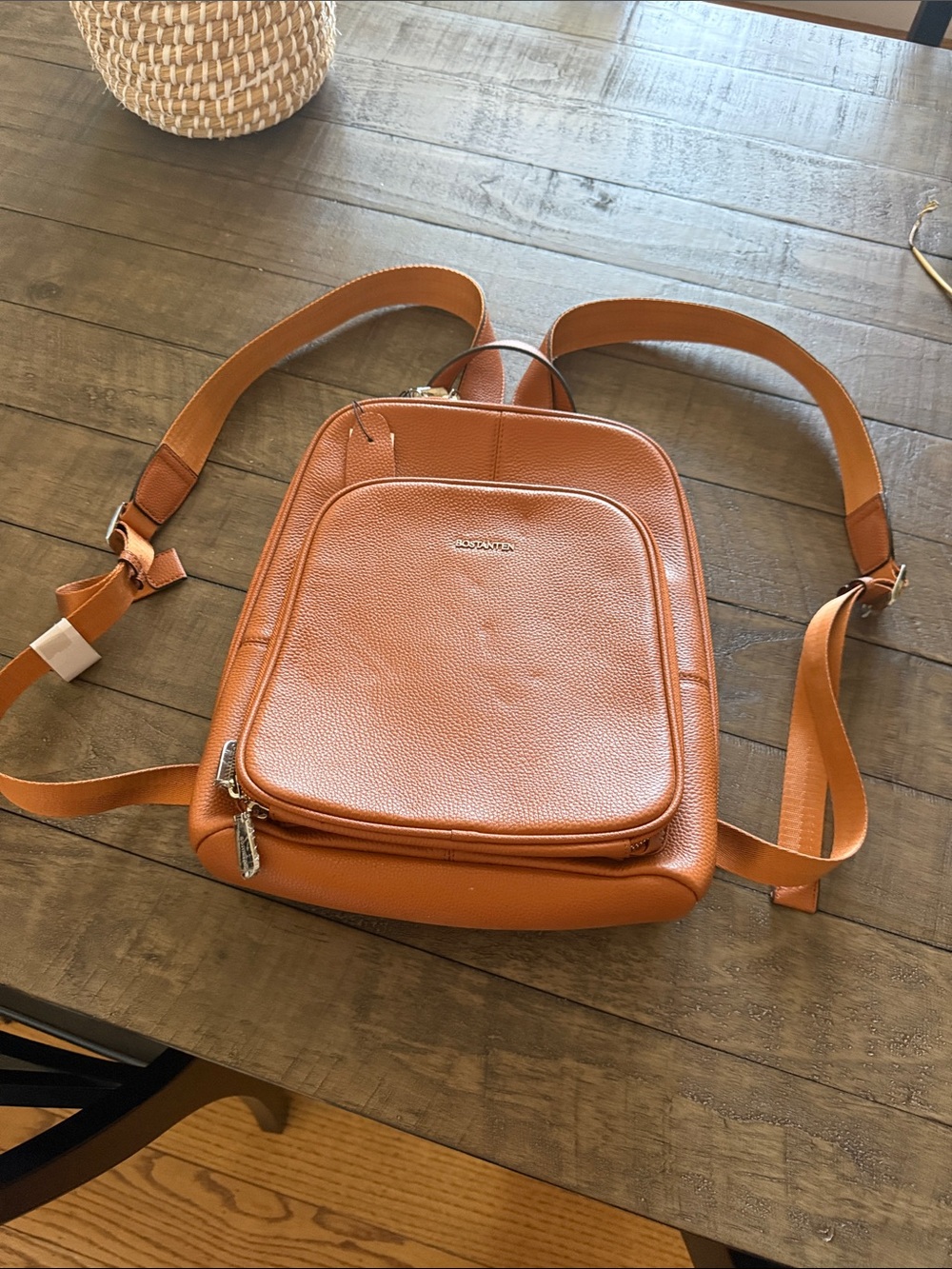 Bostanten Pebbled Leather  laptop Backpack in Tan